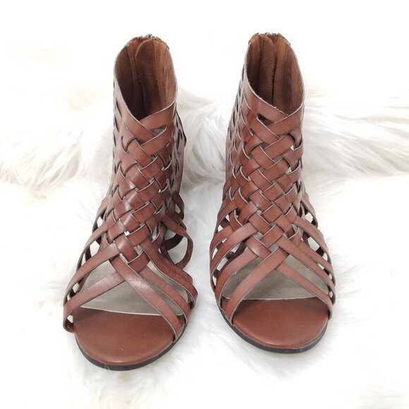 American Eagle Brown Vegan Faux Leather Woven PeepToe Wedge Business Casual 6.5W - Picture 8 of 9